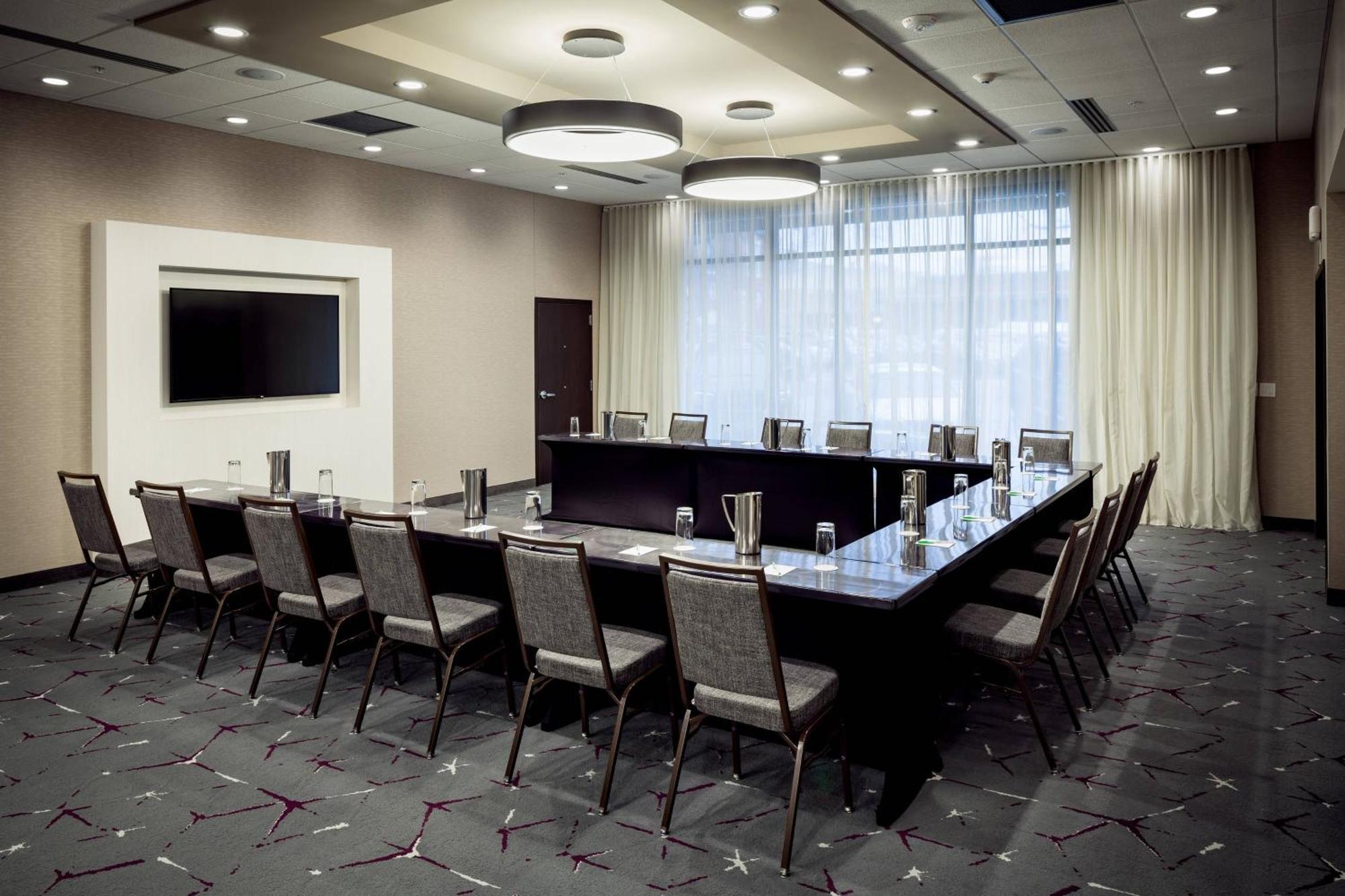Courtyard By Marriott Corvallis Buitenkant foto